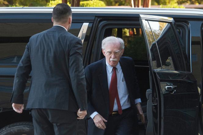 La fuite des secrets : John Bolton plaidé coupable après avoir partagé des documents classifiés avec sa famille