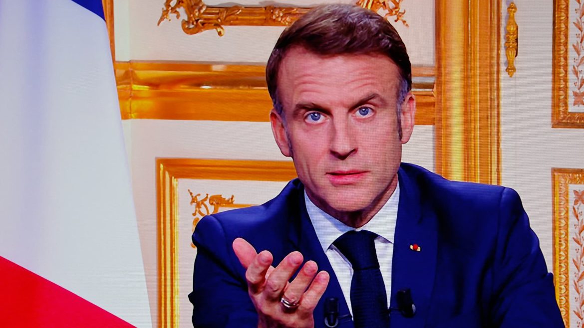« Ce n’est pas mon devoir » : Macron et l’effondrement économique français